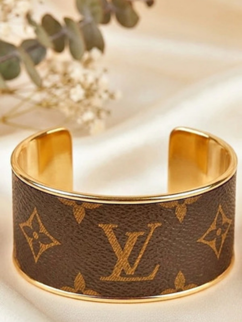 🤎Save It Monogram Cuff Bracelet